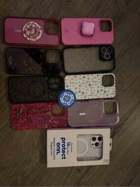 On Running Phone Case Bundle Assorted Pink, Purple, Black, Clear